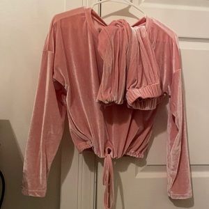 Pink Velvet two piece set! (Comes with both)